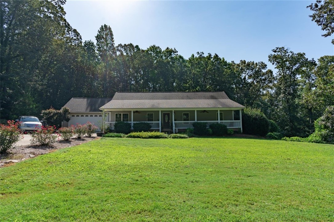 Property image 1 at 304 Ridgeside Court, West Union, SC 29696