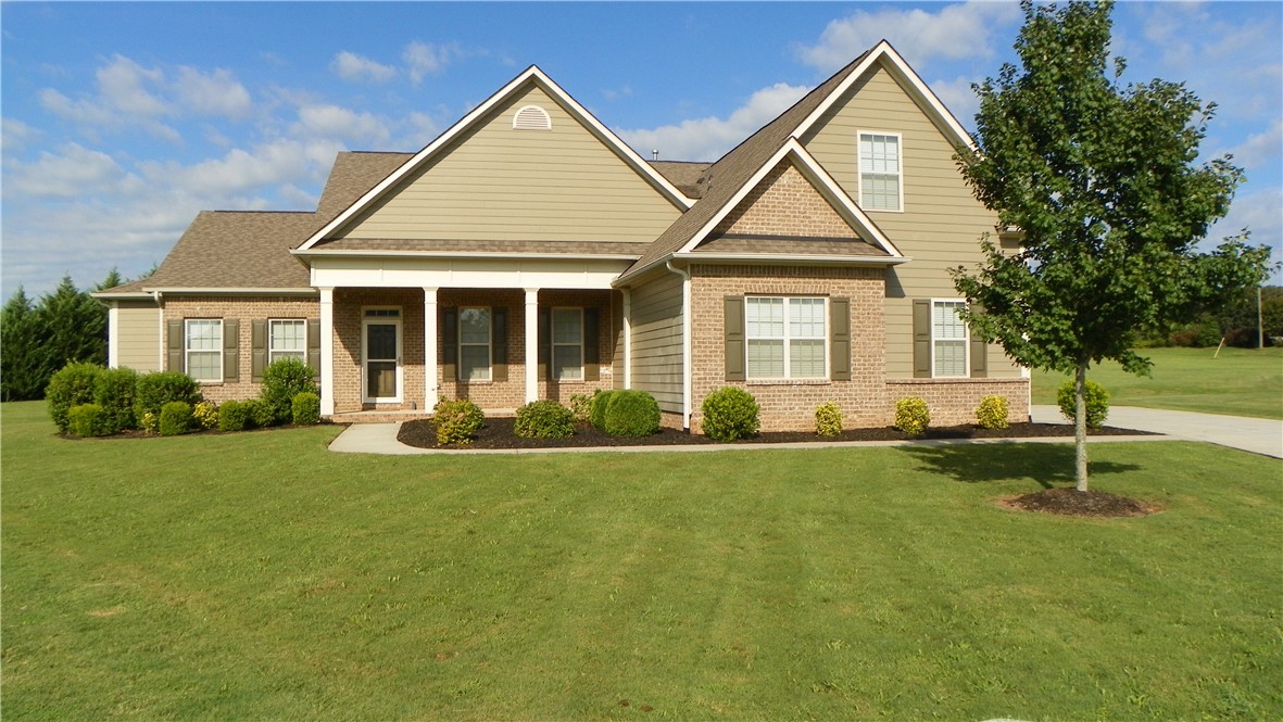 Property image 1 at 5 Sparrow Drive, Williamston, SC 29697