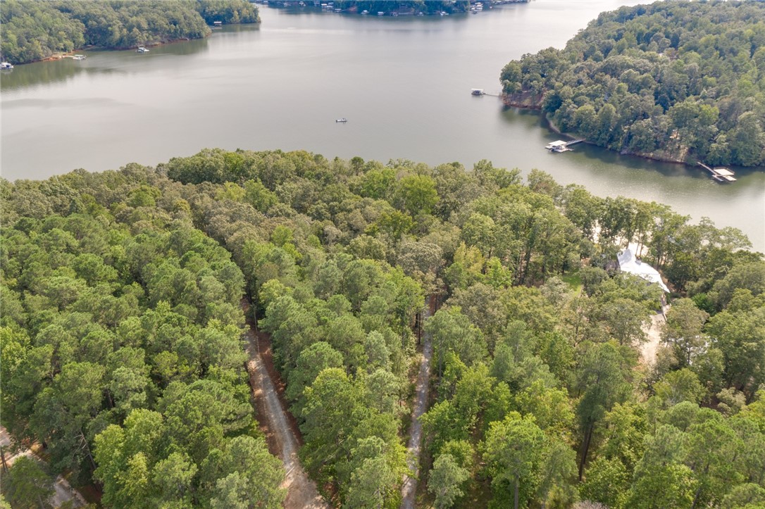 Property image 1 at 36-A Sequoyah Road, Fair Play, SC 29643