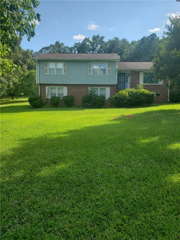 Property image 1 at 122 Lockwood Drive, Anderson, SC 29621