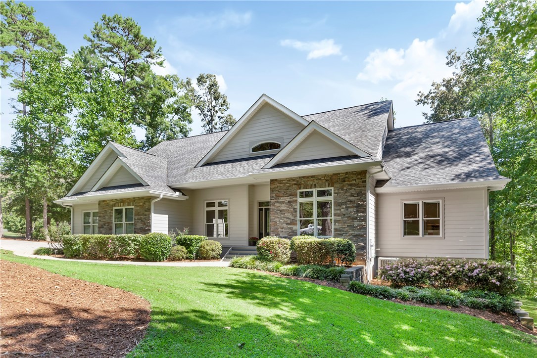 108 Pointe Harbor Drive