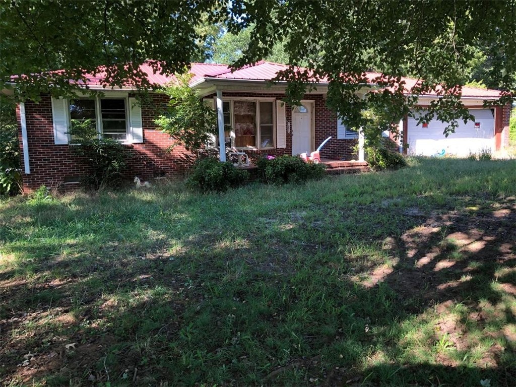 Property image 1 at 1003 MOUCHET Circle, Starr, SC 29684