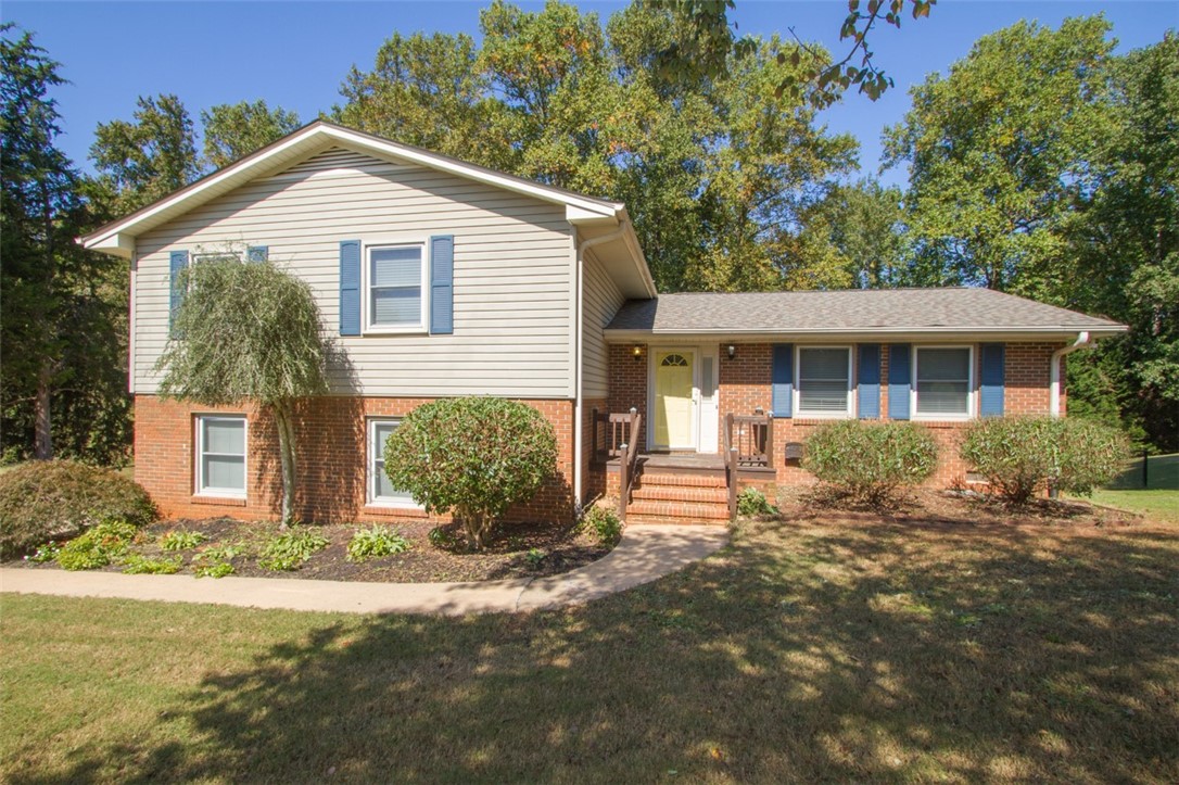 Property image 1 at 212 Windemere Way, Anderson, SC 29625