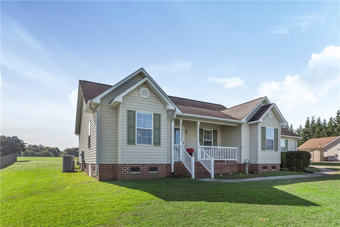 Property image 1 at 105 McClain Lake Road, Anderson, SC 29625