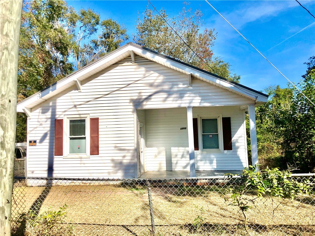 Property image 1 at 1205 Goddard Avenue, Seneca, SC 29678