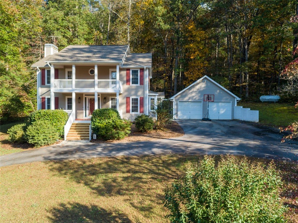 Property image 1 at 208 Paramount Drive, Six Mile, SC 29682