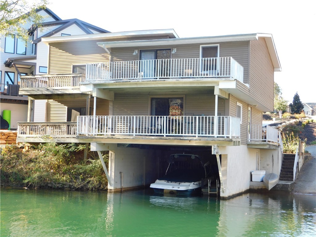 1200 Loran Pointe Circle