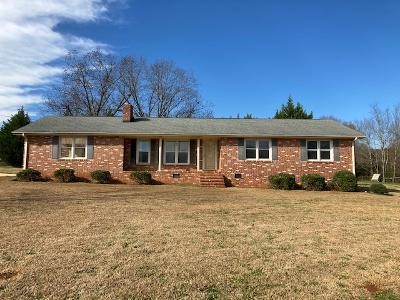 Property image 1 at 112 Meadowbrook Drive, Anderson, SC 29626