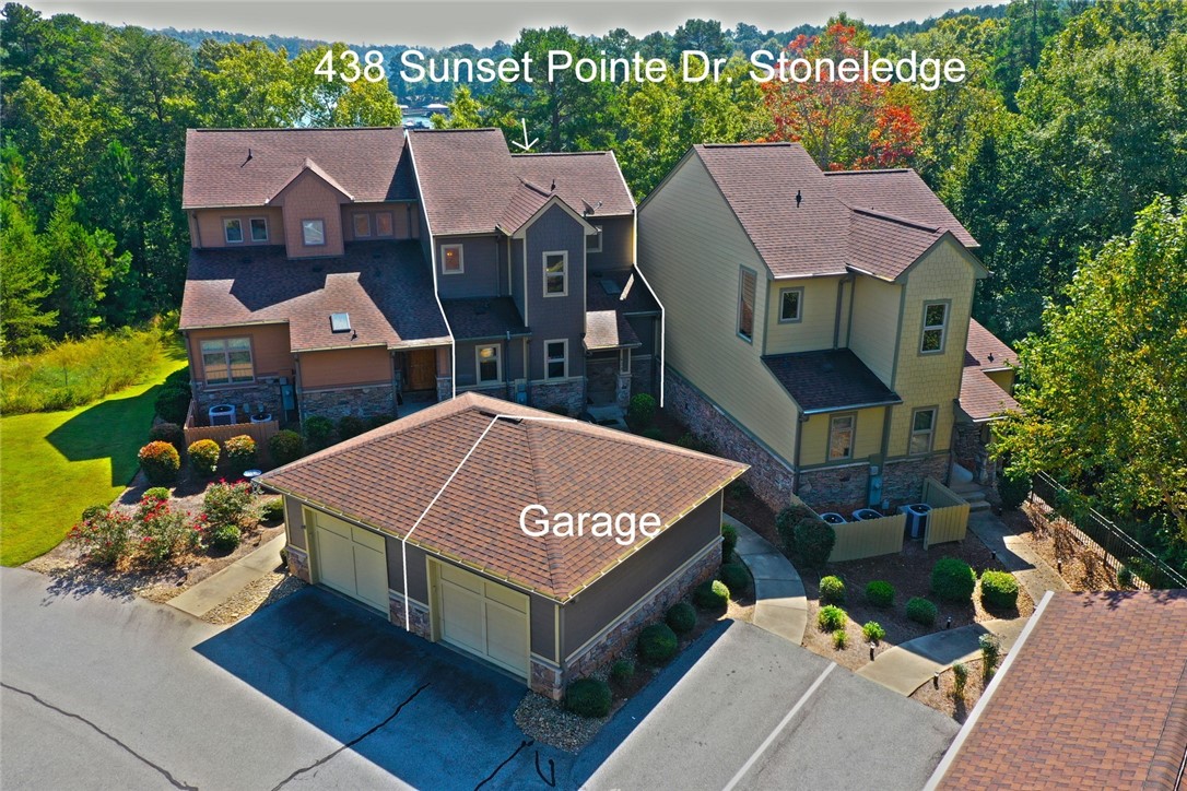 438 Sunset Point Drive