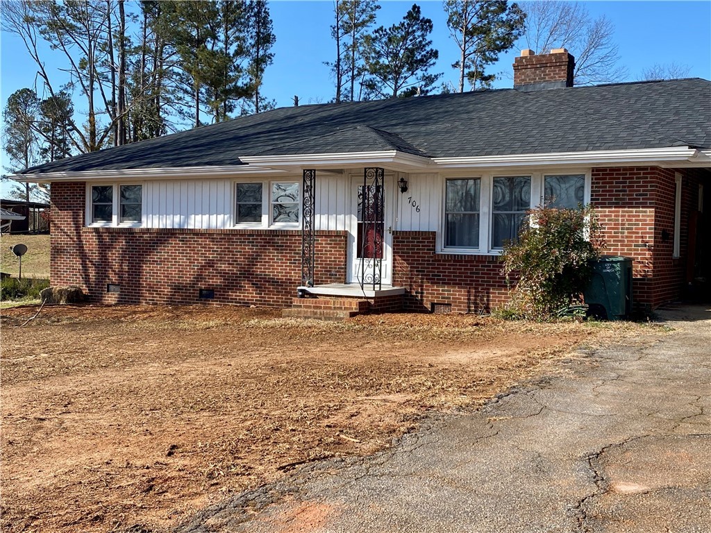 Property image 1 at 706 Adams Street, Seneca, SC 29678