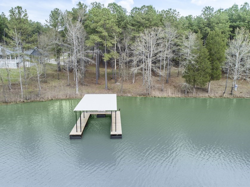 Property image 1 at 114 Waterside Drive, Iva, SC 29655