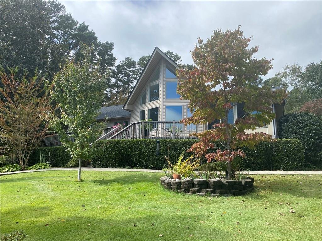 12044 Carnelda Drive