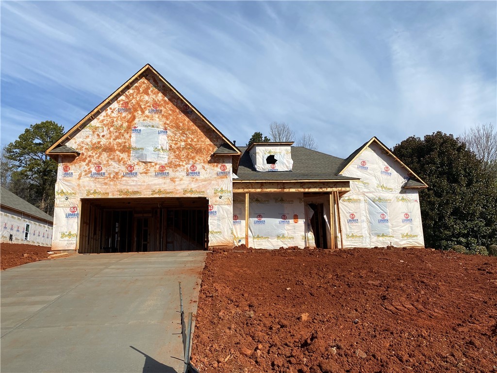 Property image 1 at 704 Bogey Boulevard, Seneca, SC 29678