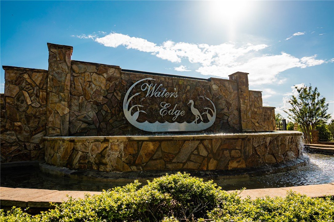 Property image 1 at 179 Waters Edge Lane, West Union, SC 29696