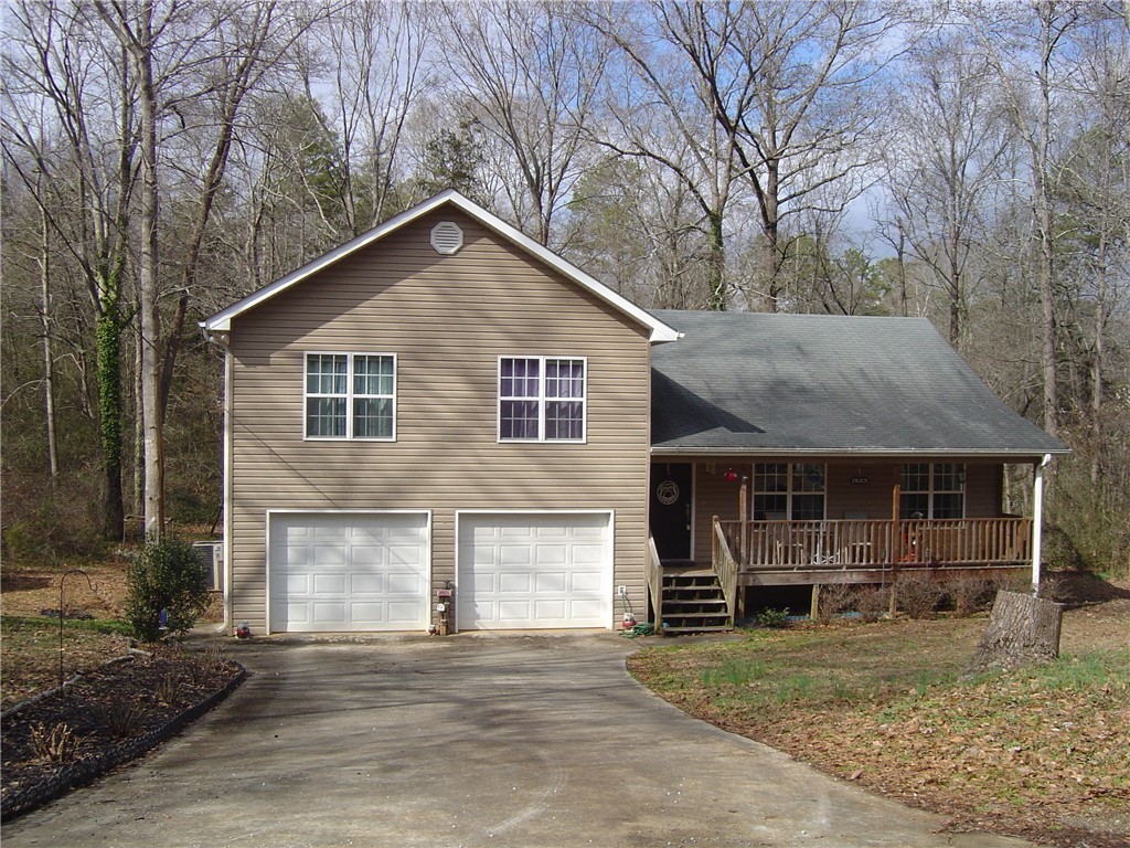 Property image 1 at 57 Bow Lane, Lavonia, GA 30553