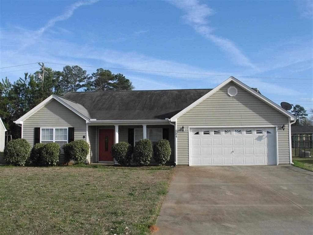 Property image 1 at 654 Hunters Lane, Anderson, SC 29625