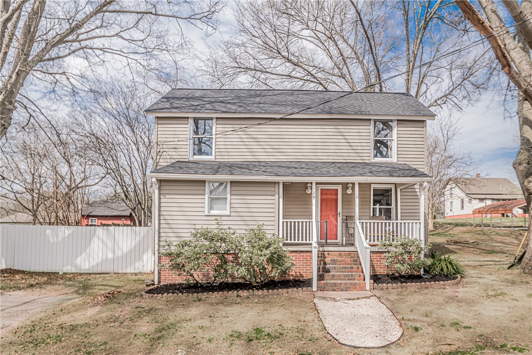 Property image 1 at 125 Hedge Street, Central, SC 29630