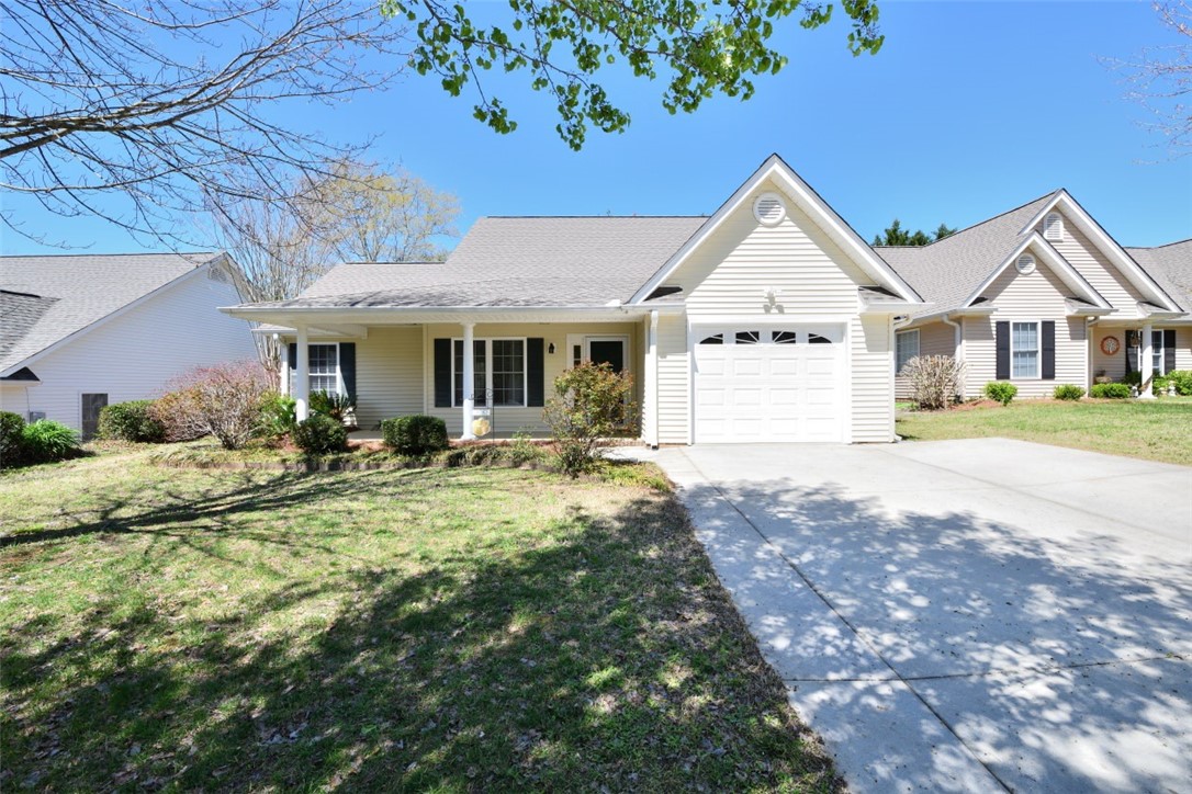 Property image 1 at 204 Grand Oak Circle, Pendleton, SC 29670