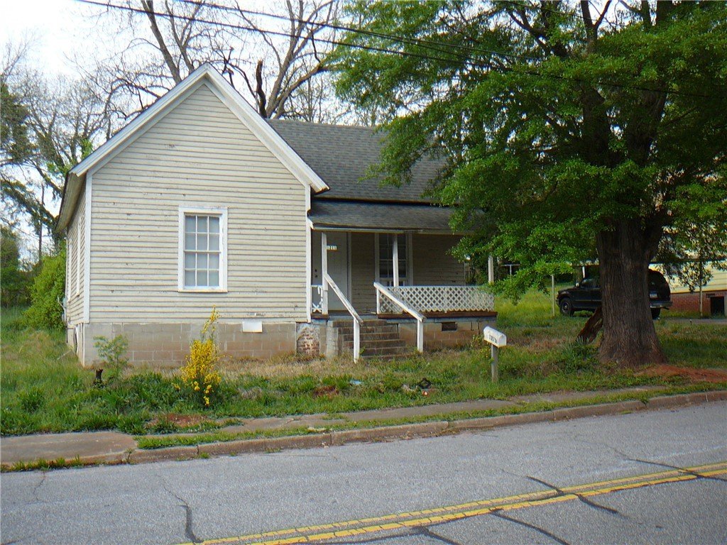 Property image 1 at 1211 Whitner Street, Anderson, SC 29624