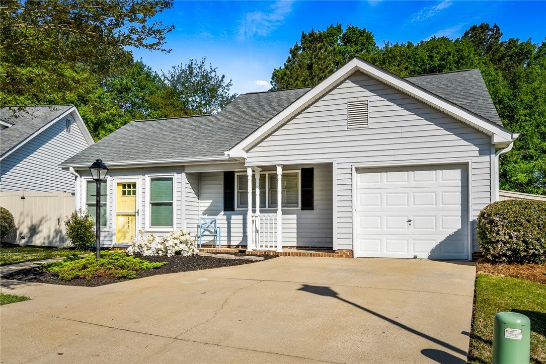 Property image 1 at 113 Brittania Circle, Anderson, SC 29621