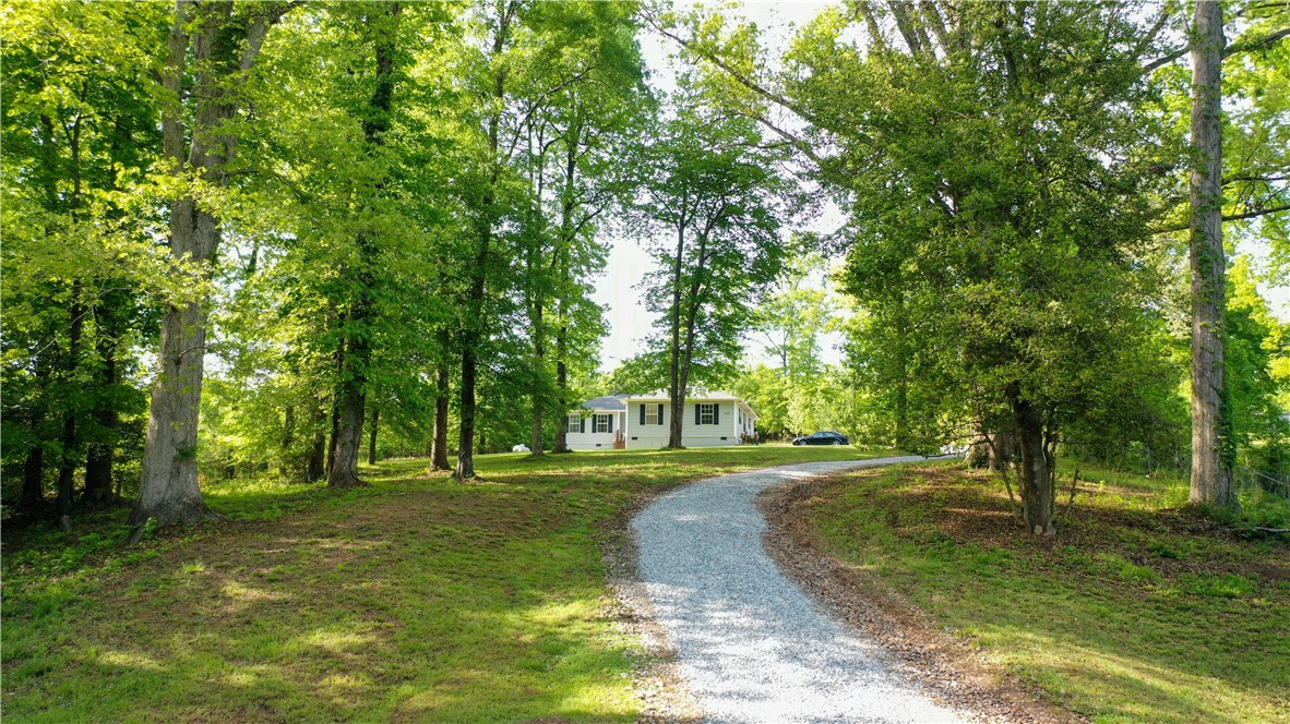 Property image 1 at 104 Chadwick Road, Anderson, SC 29621