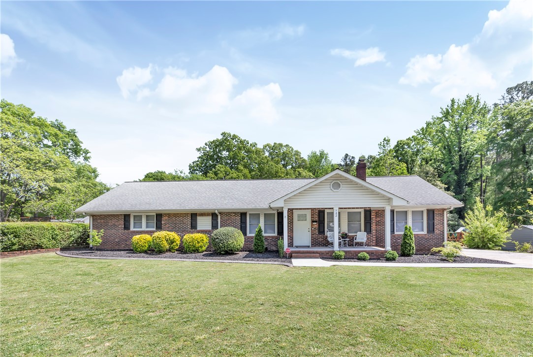 Property image 1 at 742 Anderson Street, Belton, SC 29627