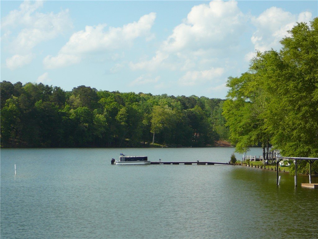 Property image 1 at 3 Lakewind Court, Iva, SC 29655