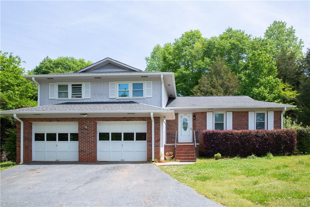 100 Red Cardinal Road