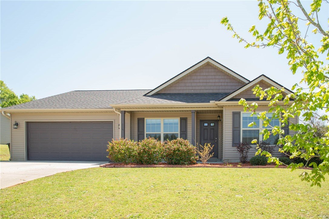 Property image 1 at 123 Mediterranean Avenue, Anderson, SC 29621