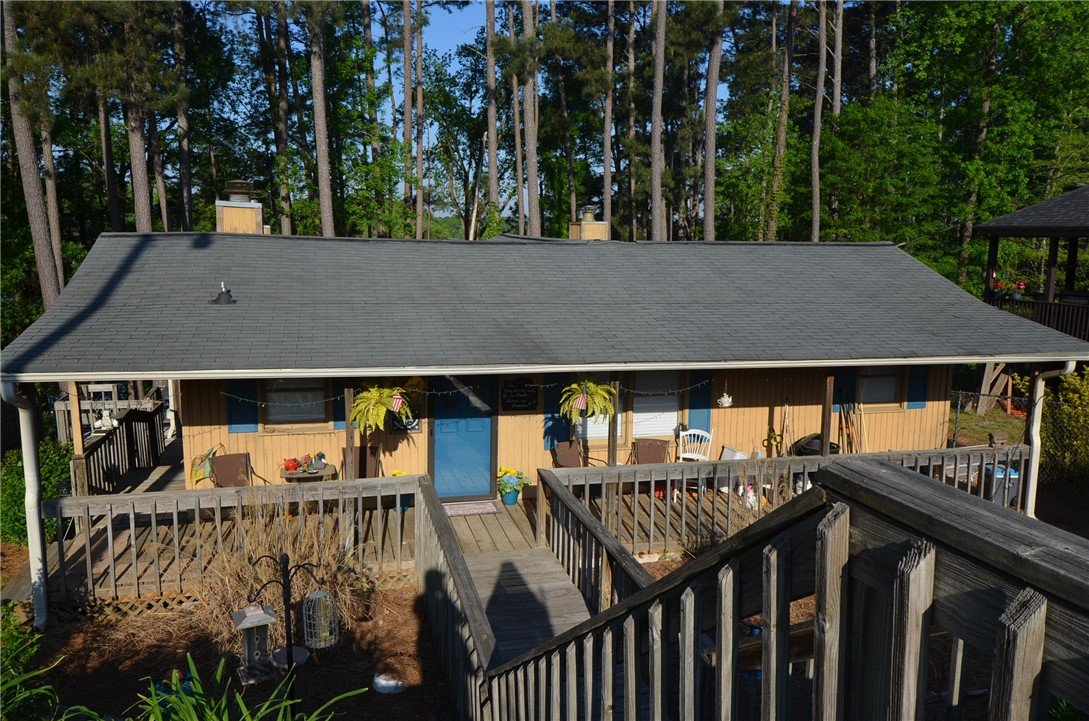 Property image 1 at 402 Dogwood Lane, Townville, SC 29689