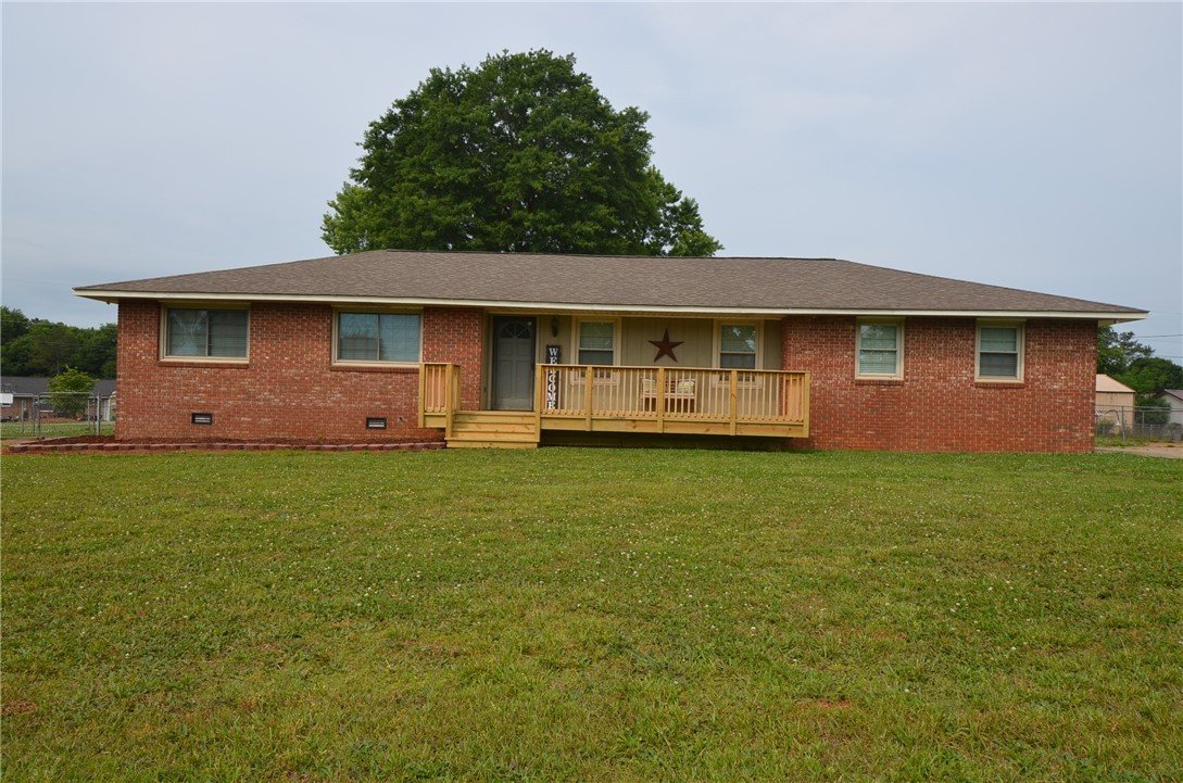 Property image 1 at 1206 Fairhaven Drive, Anderson, SC 29626