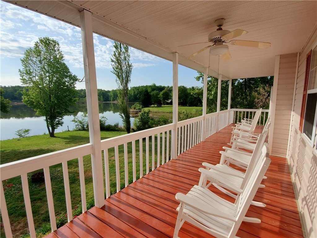 Property image 1 at 201 The Bear Boulevard, Tamassee, SC 29686