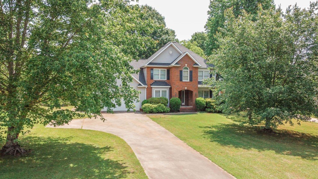 Property image 1 at 108 Stonewall Drive, Easley, SC 29642