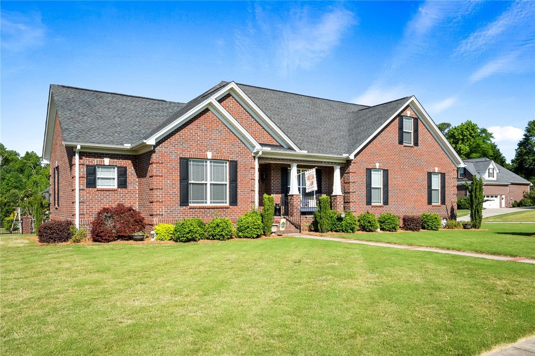 Property image 1 at 156 Cayman Way, Anderson, SC 29621