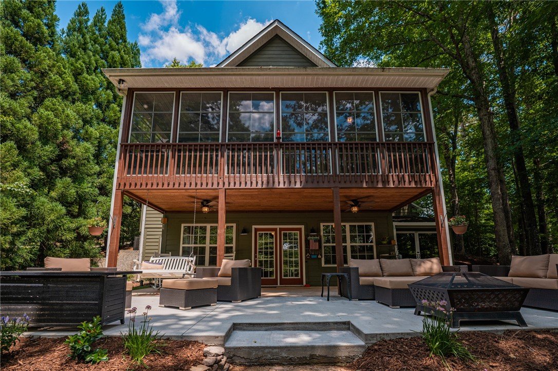 Property image 1 at 141 Waters Edge Lane, West Union, SC 29696