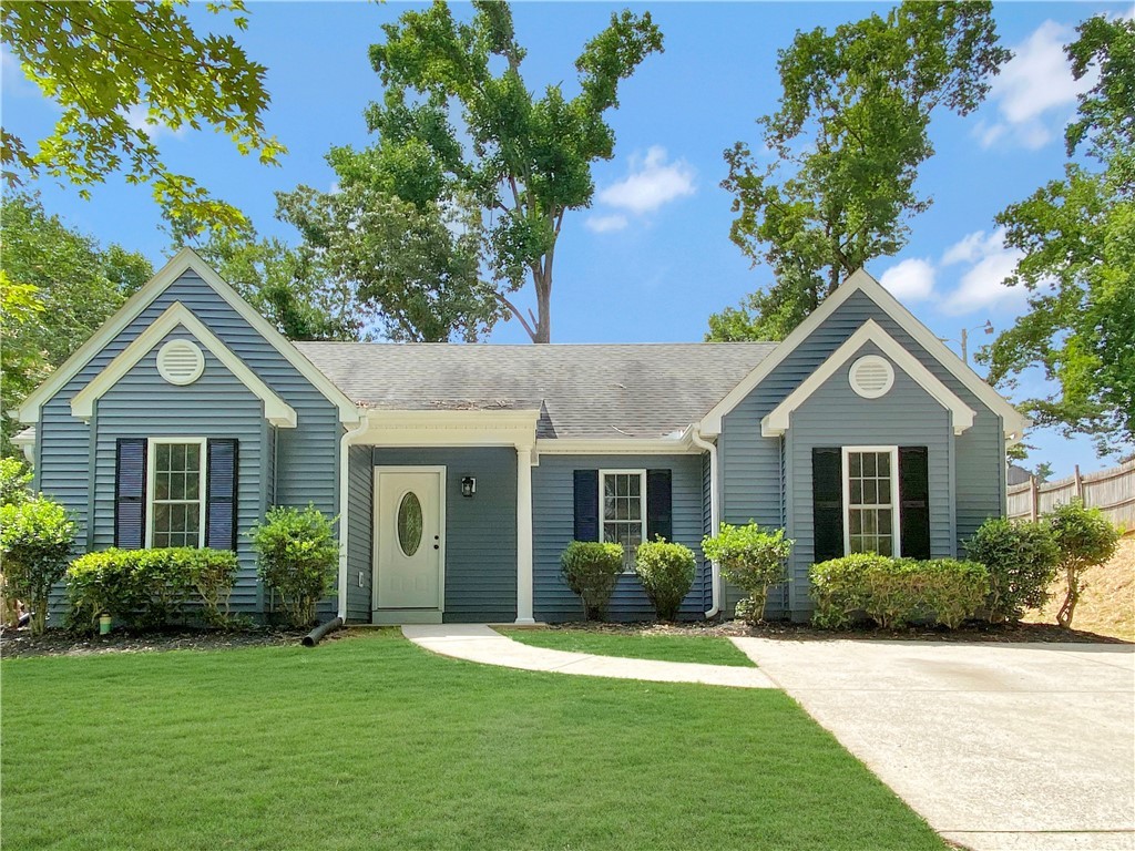 Property image 1 at 420 Sherwood Drive, Seneca, SC 29678