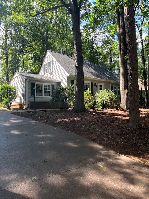 Property image 1 at 132 Lindos Drive, Seneca, SC 29672