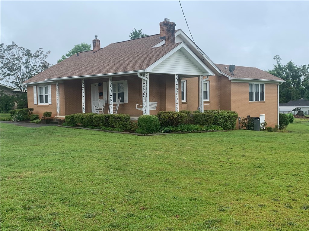 Property image 1 at 716 Oak Street, Seneca, SC 29678
