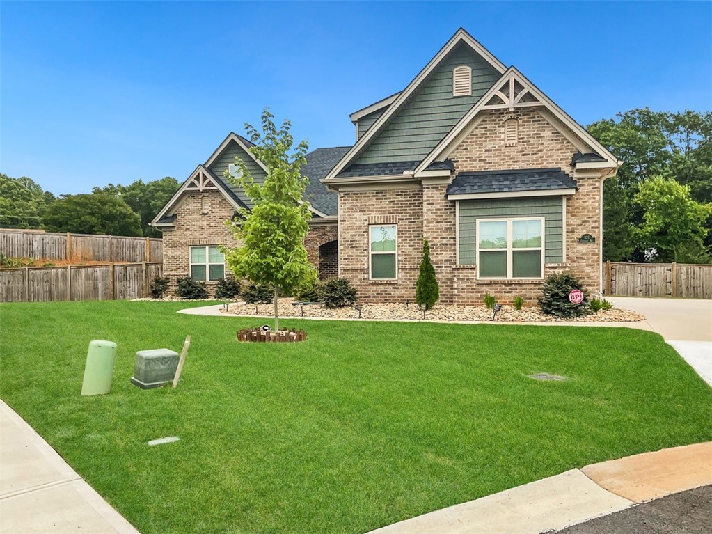 Property image 1 at 321 Crestgate Way, Easley, SC 29642