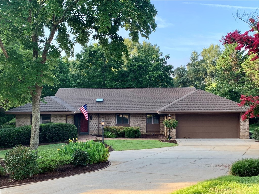 Property image 1 at 30 Hickory Way, Clemson, SC 29631