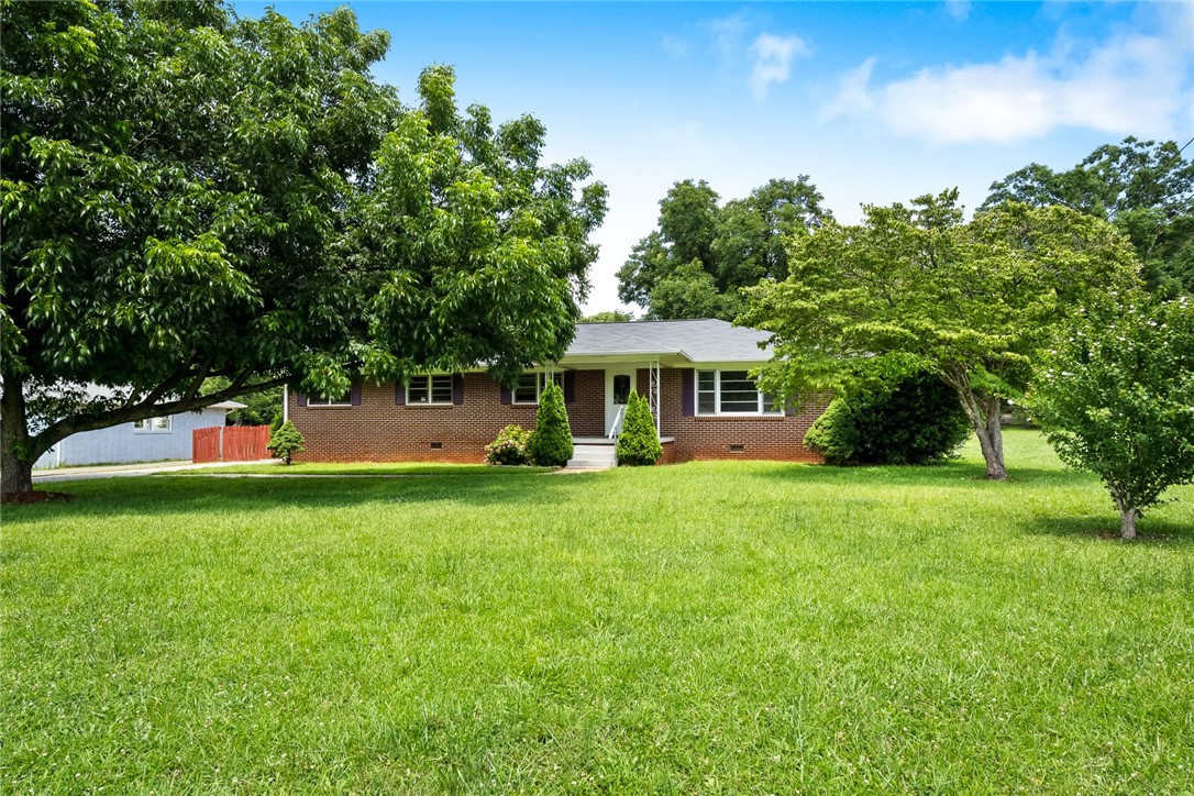 Property image 1 at 2607 McKinley Drive, Anderson, SC 29621