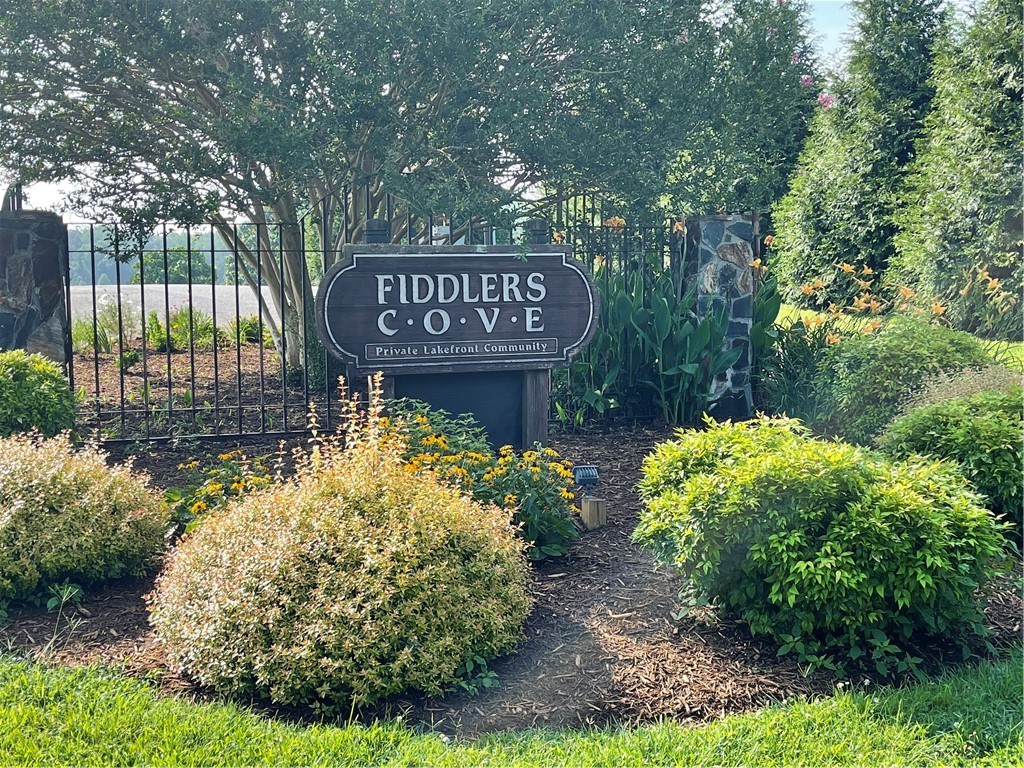 Property image 1 at 508 The Bear Boulevard, Tamassee, SC 29686