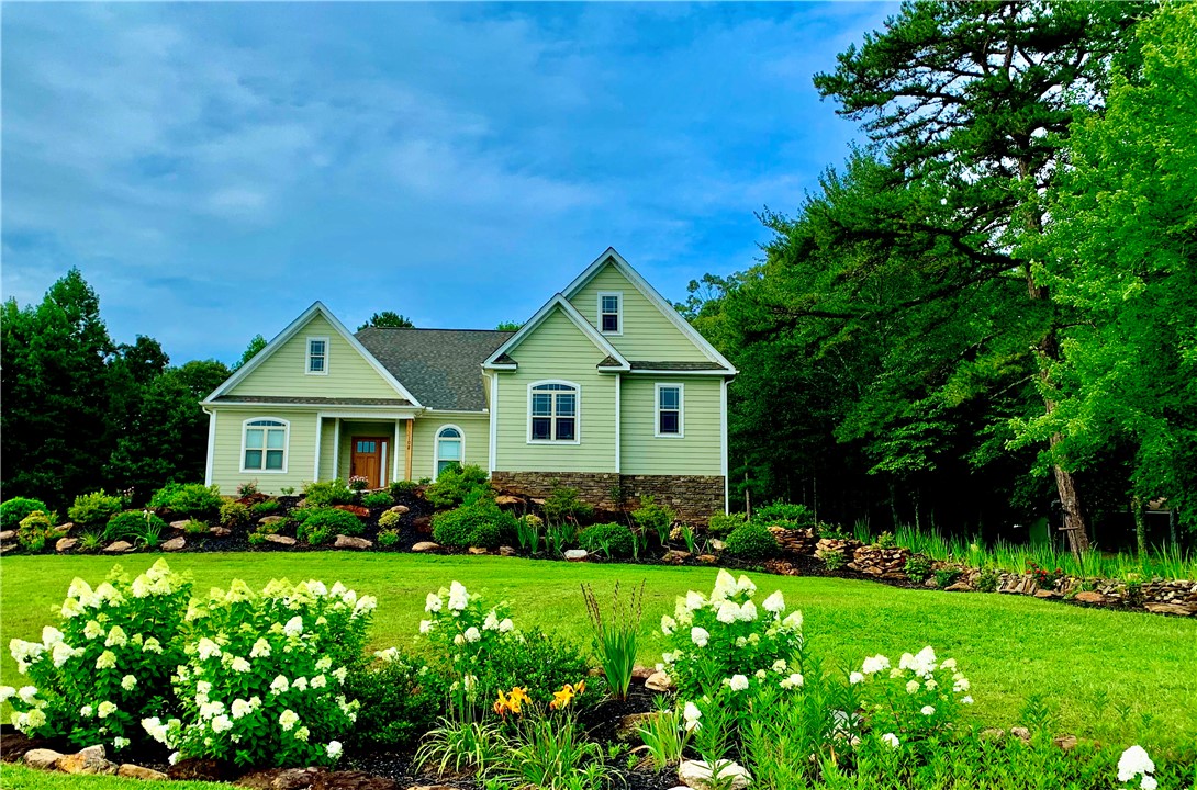 Property image 1 at 102 Timberstone Trail, Six Mile, SC 29682