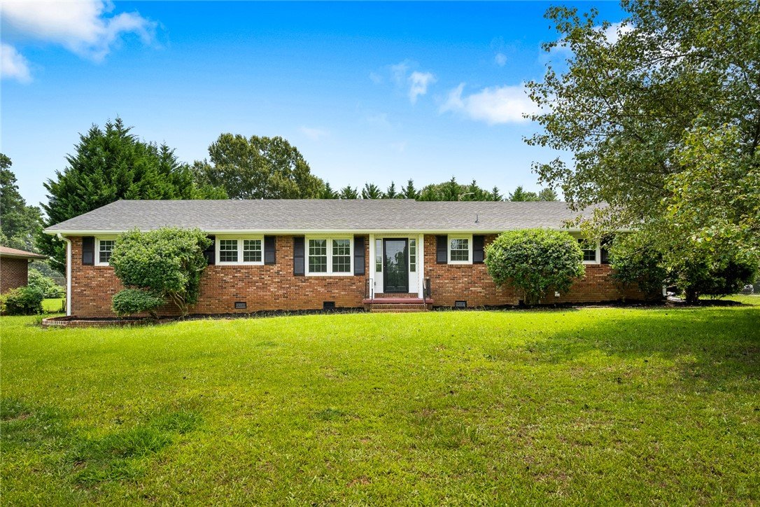 215 Centerville Road