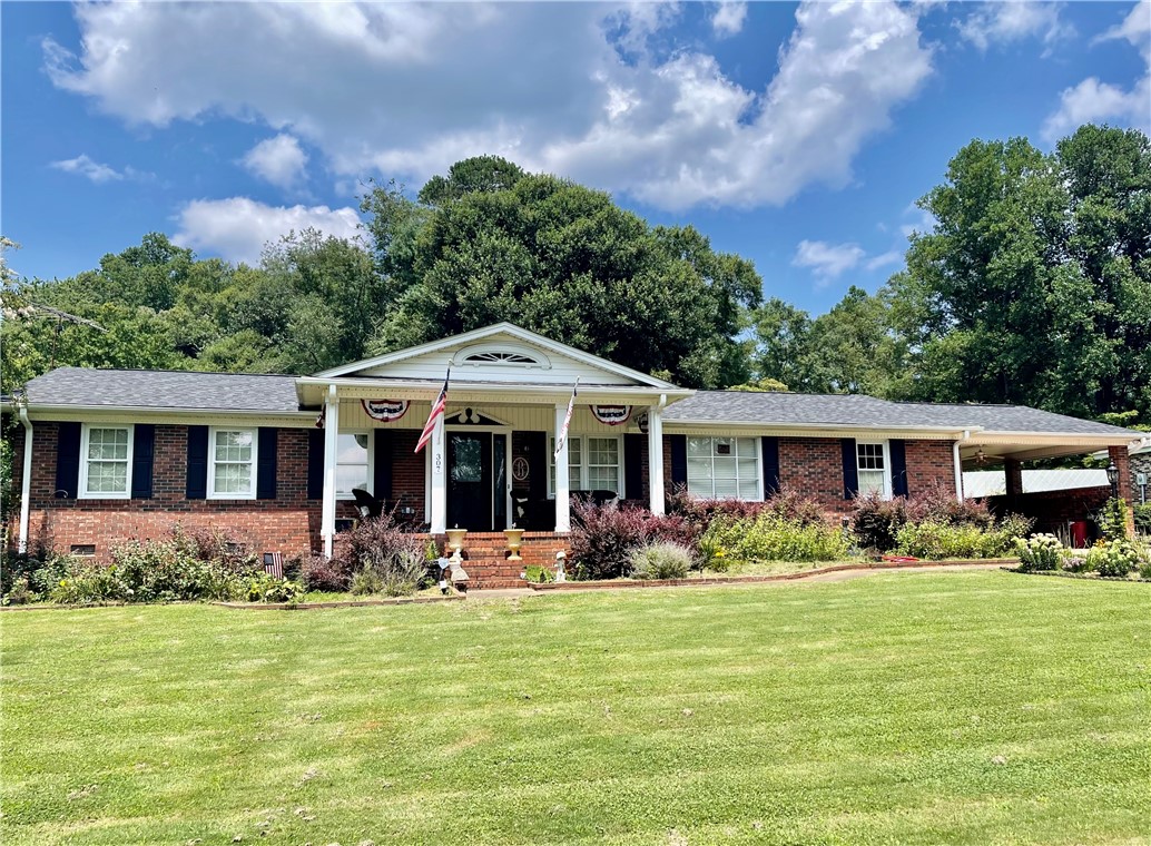 Property image 1 at 307 Hillandale Road, Liberty, SC 29657