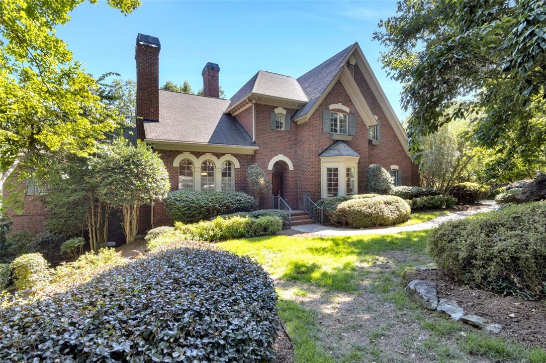 Property image 1 at 211 Horse Head Point, Seneca, SC 29672