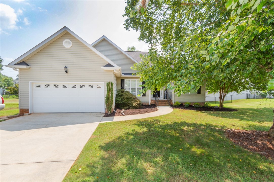 Property image 1 at 105 Ashby Court, Anderson, SC 29625