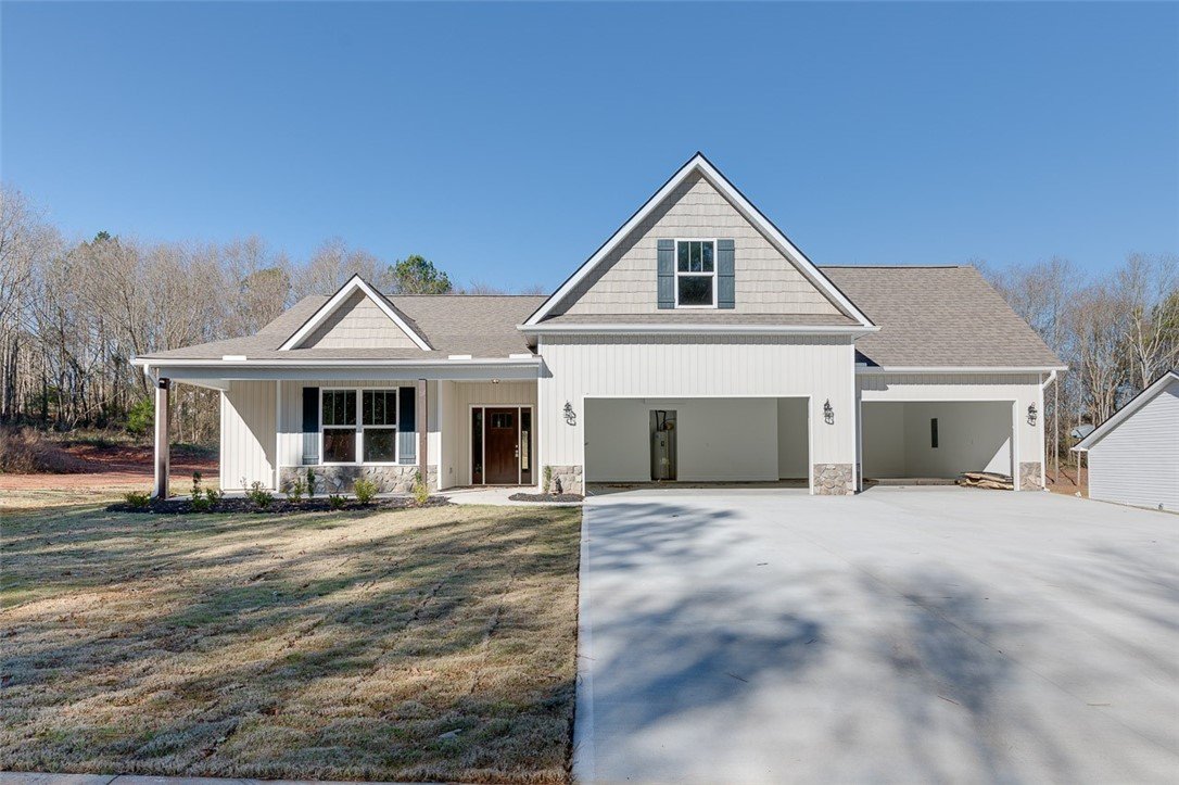 111 Cliftons Landing Drive