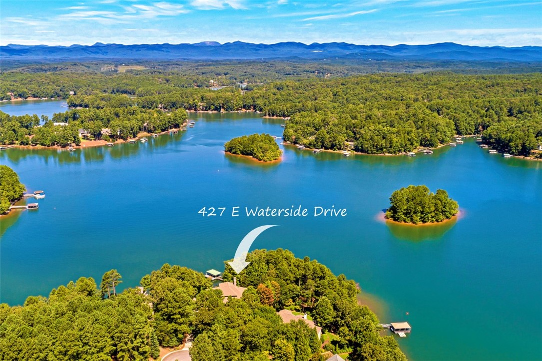 Property image 1 at 427 Waterside Drive, Seneca, SC 29672