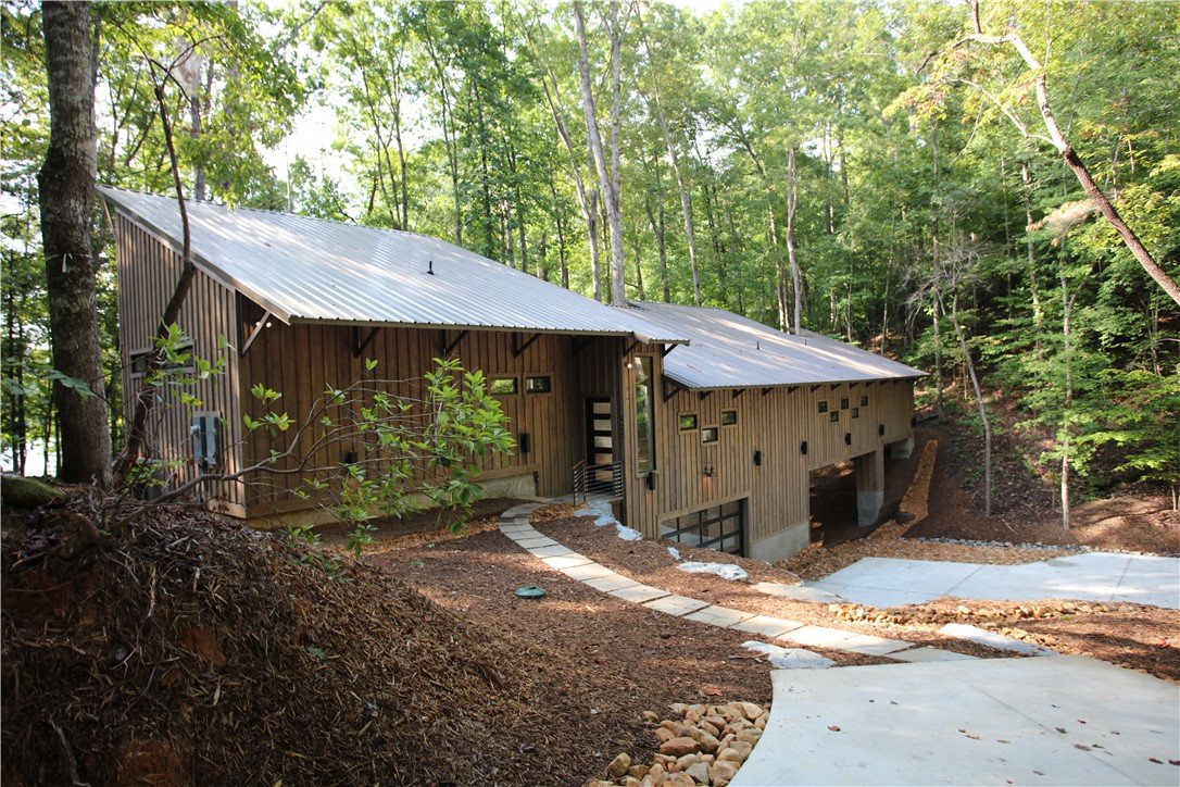 Property image 1 at 427 Old Shallowford Bridge Road, Sunset, SC 29685